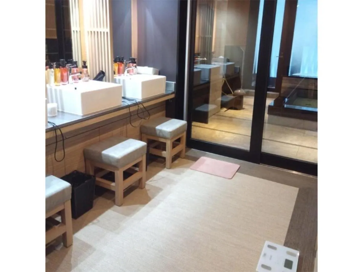 Hotel Cargo Shinsaibashi - Vacation Stay 91933 大阪 0*,  日本